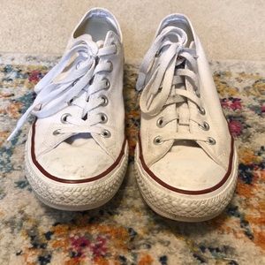 White converse